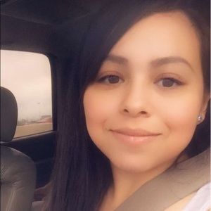 Meet your Posher, Sonia